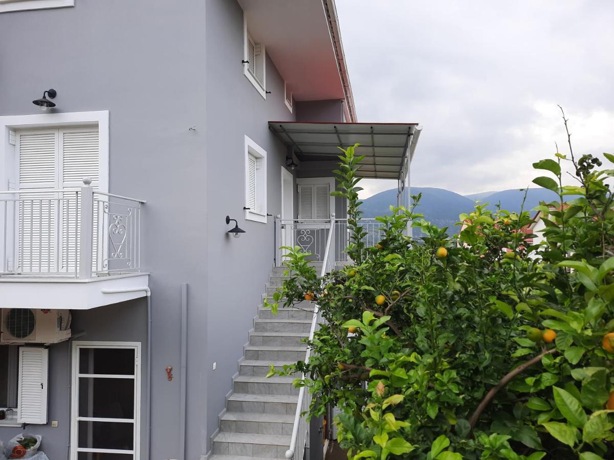 Nick & Jerry Apartment Grizata Exterior photo